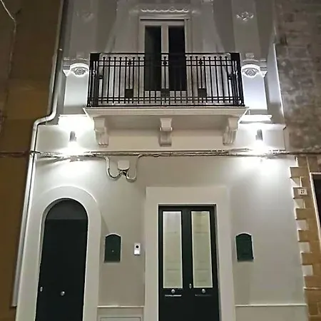 Puglia D'amare فندق مبيت وإفطار